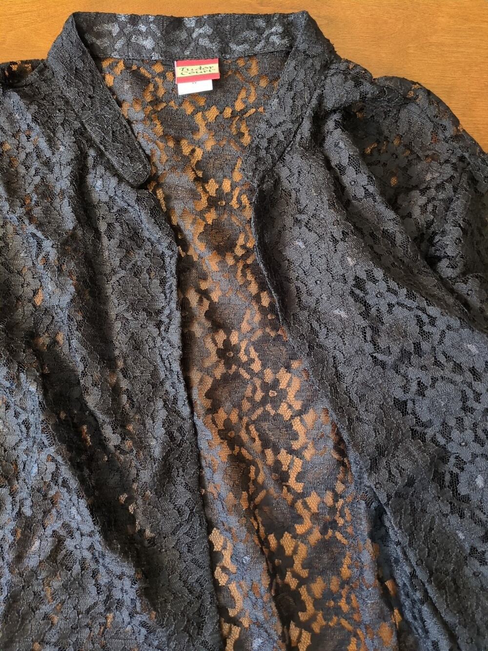 Tudor Court Women’s 2XL Black Lace Jacket – Sheer Open Front Vintage